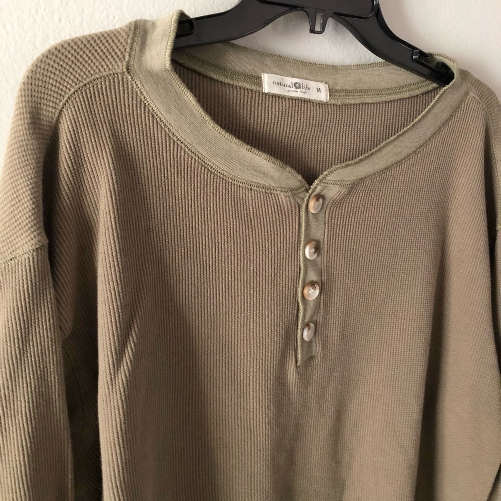 🔥NATURAL LIFE Olive Ribbed Henley Long Sleeve Top Cotton Boho - Picture 2 of 4